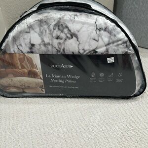 Dock a tot perfect condition